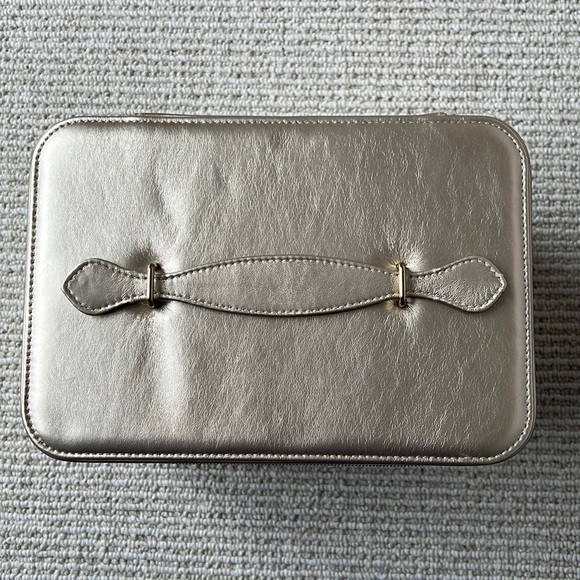 CPB large cosmetic bag with handle and mirror - Picture 1 of 10